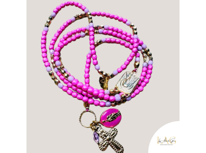 COLLIER CHAPELET BOHO PINK