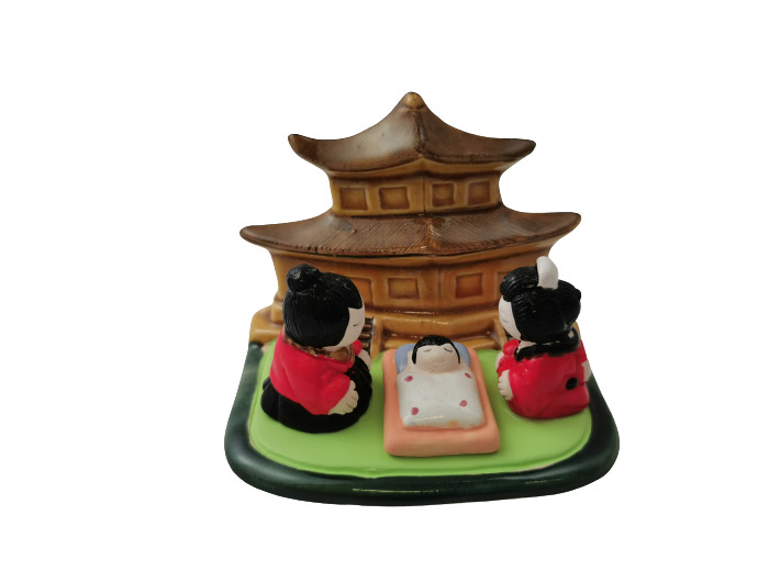 CRECHE en céramique BLOC 8x7cm - JAPON