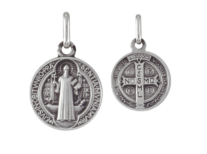 Médaille 18mm en Argent 925 - St Benoît recto/verso
