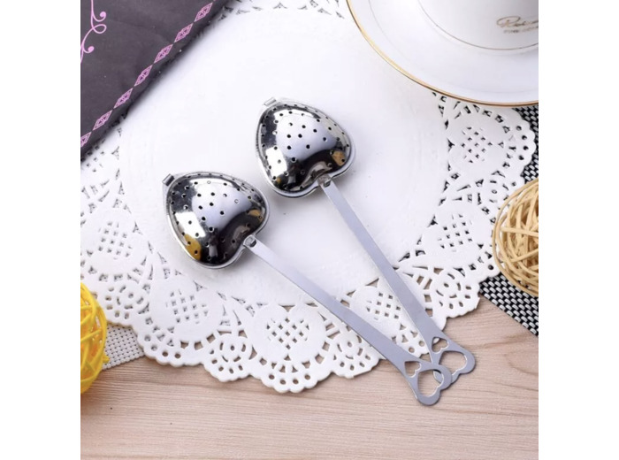 Cuillère infuseur en forme de coeur argent