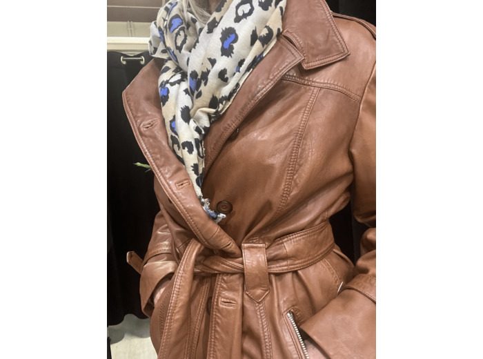 BER4901 Trench long femme cuir camel