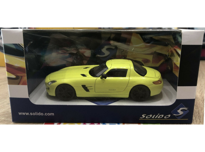 MERCEDES BENZ SLS AMG SOLIDO 1/43