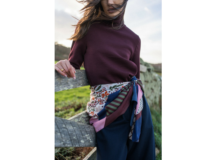 Foulard Highlands 100% soie  SAINT JAMES