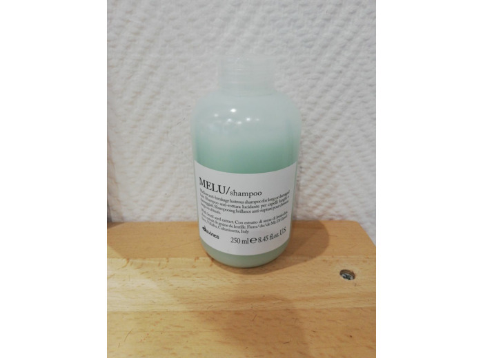 Shampooing Melu