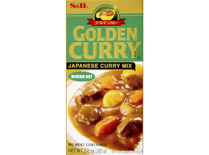 S & B Golden Curry (Épicé moyen) - 92 g