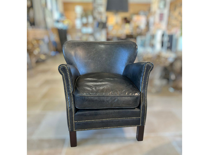 Fauteuil Club Vintage en Cuir Vieilli Turner Camden 67x75cm