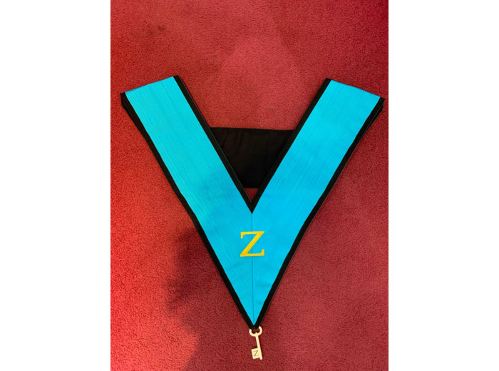 Sautoir et bijou 4ème degré Rite R.E.A.A