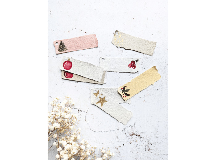 Lot de 10 étiquettes Noël (papier artisanal)