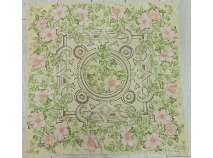 Dior - Carré en soie
