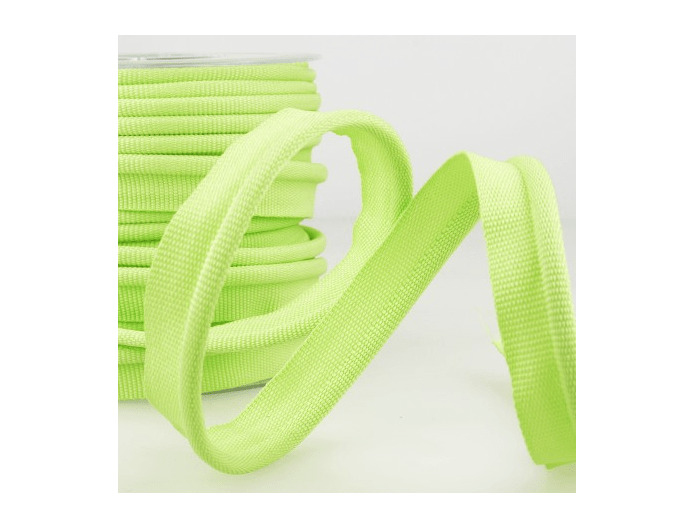 Simple passepoil vert anis 519 C116 8mm 100%polyester le mètre 519C116