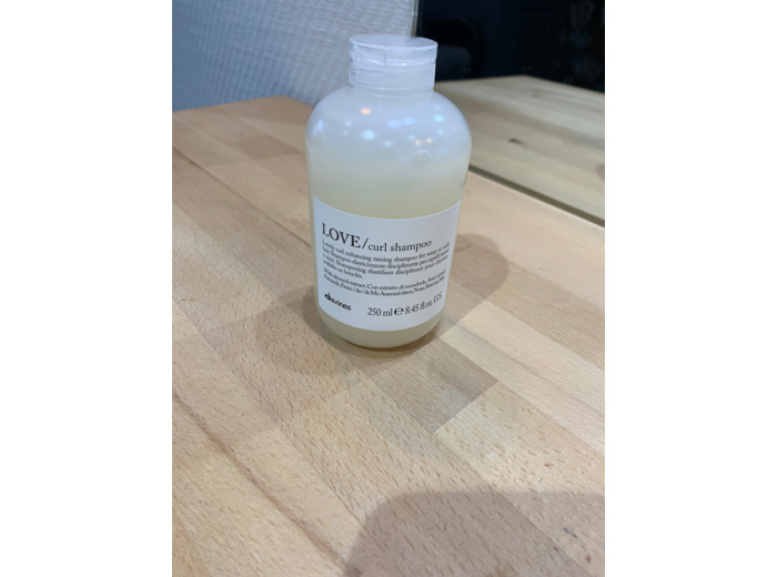 Essential Haircare Shampooing love curl  250 ml