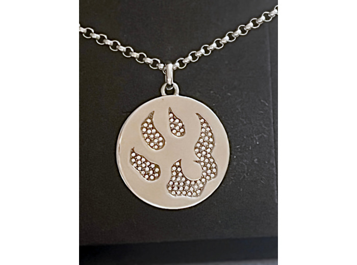Médaille Malabar Manufacture patte de chien en argent massif et pierres Swarovski Crystal