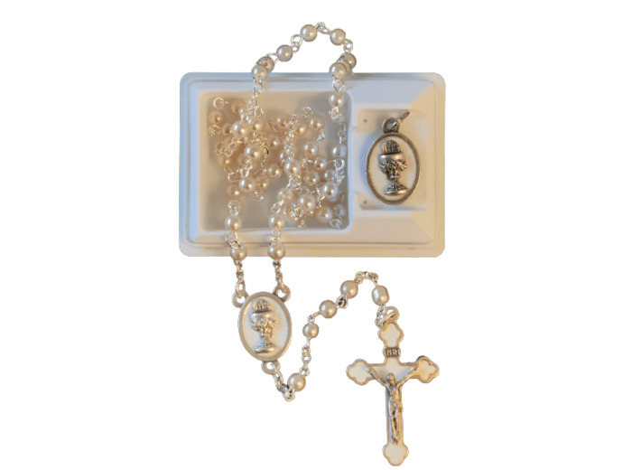 Coffret COMMUNION avec Chapelet argenté imitation perle + médaille
