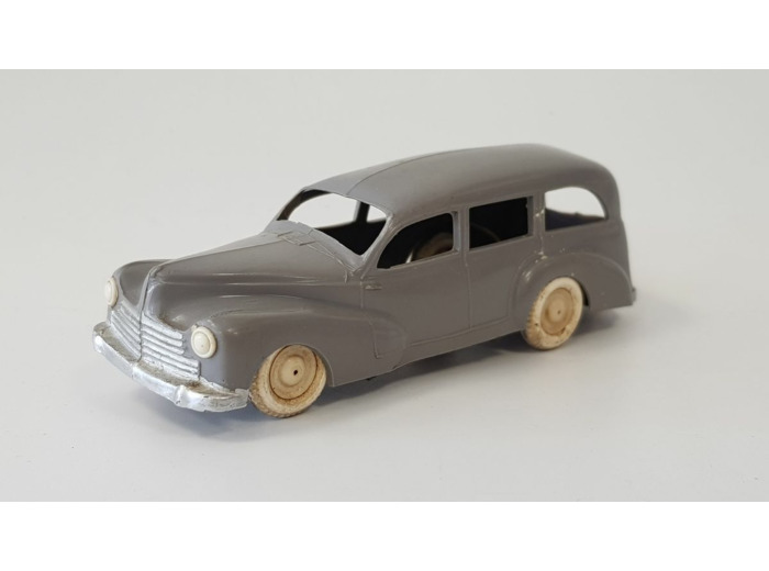 PEUGEOT 203 COMMERCIALE PLASTIQUE (1/43) SANS BOITE