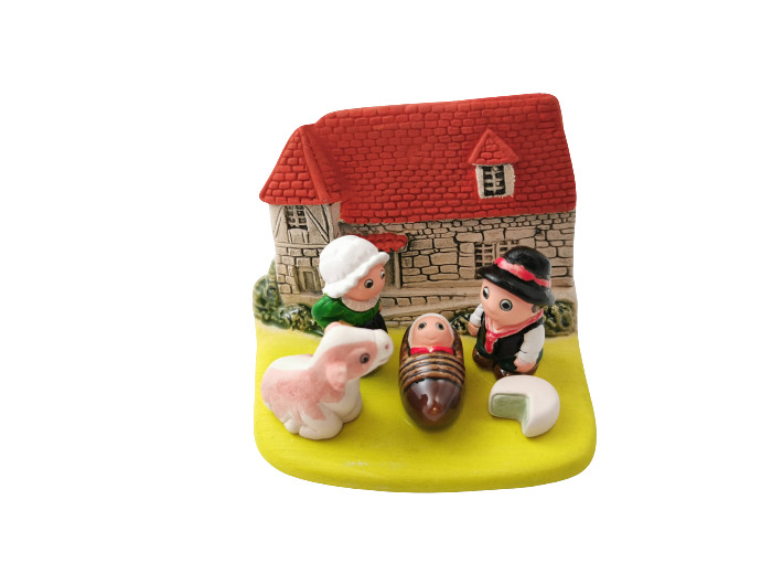 CRECHE en céramique BLOC 8x7cm- AUVERGNE