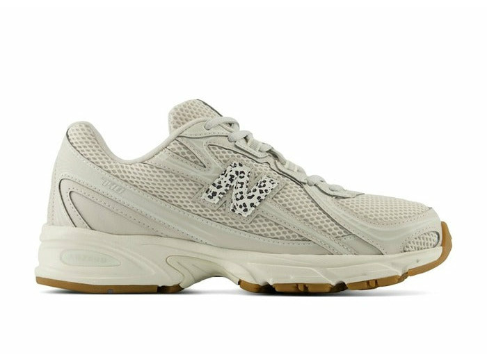 New Balance 740 Safari Moonbeam Gum