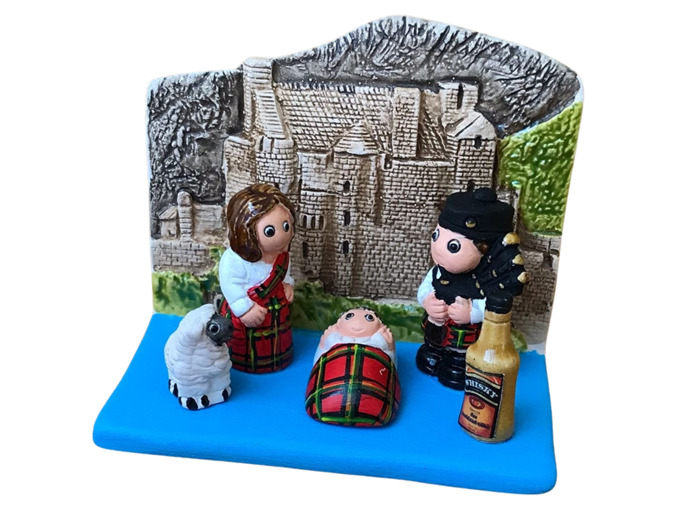 CRECHE en céramique BLOC 8x7cm- ECOSSE