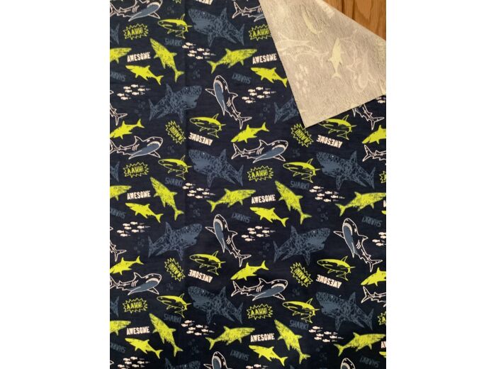 Coupon tissu jersey fin requins
