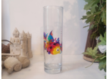 Grand vase peint à la main très coloré représentant une colonie de petits poissons multicolores qui se promènent dans leur aquarium
