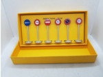 DINKY TOYS 40 LOT DE 6 PANNEAUX DE SIGNALISATION VILLE ATLAS 2008