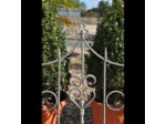 Barrière Jardin Basse Cœurs en Fer Forgé Gris 73x90cm
