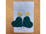 Boucles d'oreilles coeur coloris vert rayures bleues