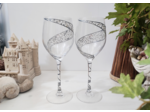 Verres en cristal peints à la main décorés de  fleurs blanches nacrées et argentés en relief