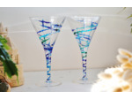 Lot de deux verres à cocktail en cristal de bohème peints à la main dans les coloris bleus verts décorés de volutes verres personnalisables