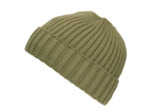 Bonnet en tricot fourré
