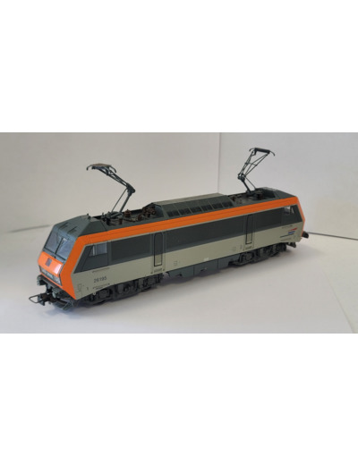JOUEF 834700 HO LOCOMOTIVE ELECTRIQUE BB-26195 SNCF voir état
