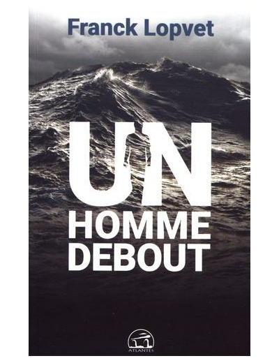 Un homme debout