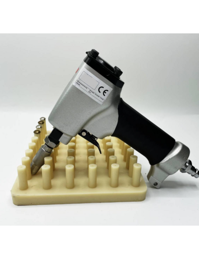 Pistolet pneumatique à clous décoratifs +Support GPISPNEU