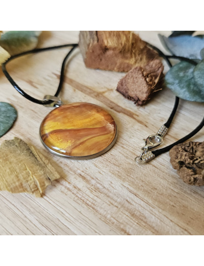 Collier en cordon ciré noir unique fait main