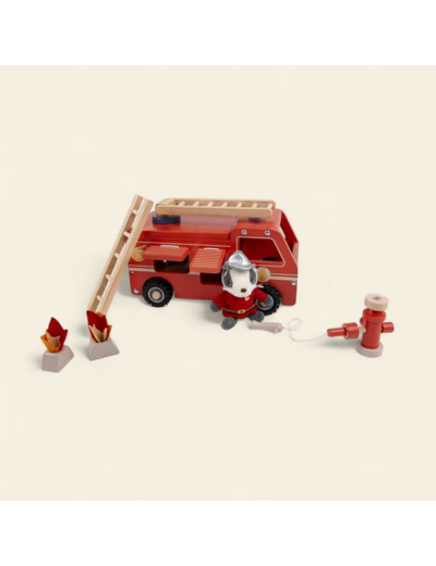 Peluche miniature et grand camion de poimpier