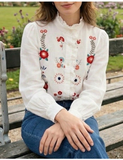 VERSION FEMININ CHEMISE BRODEE