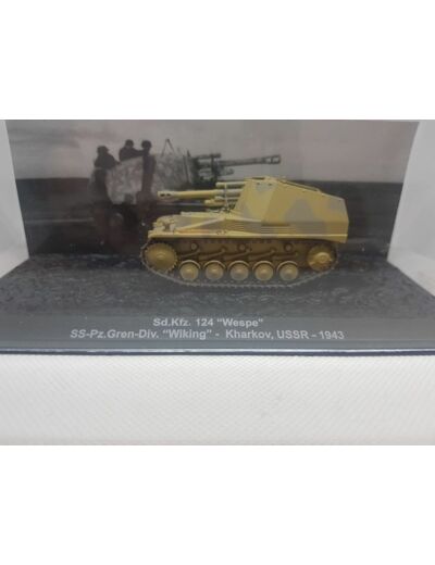 CANON AUTOMOTEUR Sd.Kfz 124 WESPE SS-PzGren-Div WIKING Kharkov USSR 1943 1/72