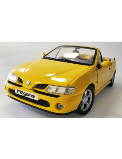 RENAULT MEGANE CABRIOLET ANSON JAUNE 1/18 SANS BOITE