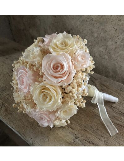 Bouquet de mariée fleurs stabilisées, Intemporel