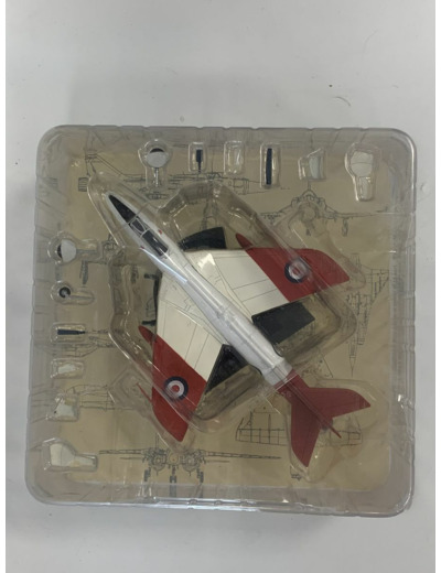 AVION HAWKER HUNTER F6 BOMBARDIER 1/72