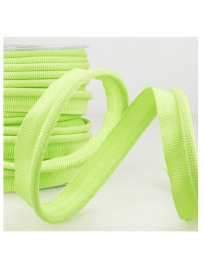 Simple passepoil vert anis 519 C116 8mm 100%polyester le mètre 519C116