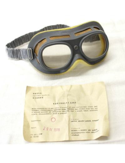 Lunettes de protection tchèque
