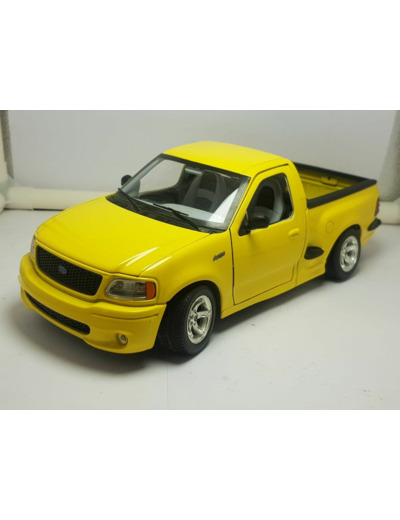 FORD SVT F150 JAUNE BURAGO 1/21 SANS BOITE