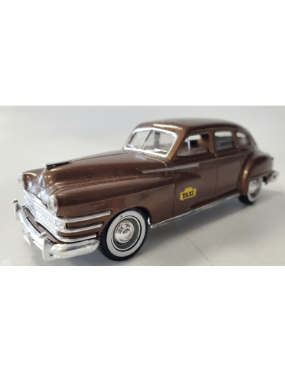 CHRYSLER WINDSOR 1946 MARRON TAXI SOLIDO 1/43 AVEC BOITE