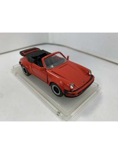 PORSCHE 911 TURBO CABRIOLET ROUGE 1/43 BOITE D'ORIGINE