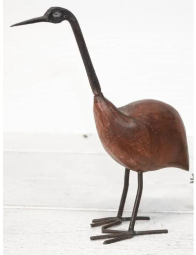 Sculpture en forme de grue en fer et bois