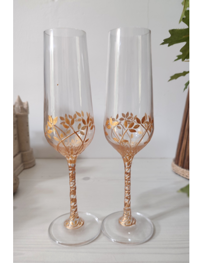Lot de deux flutes à champagne peintes à la main décorées de feuillages dorés