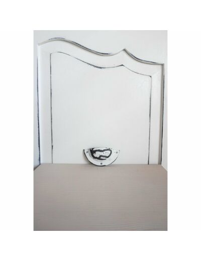 Poignée de meuble blanc lune 4x9,5 cm
