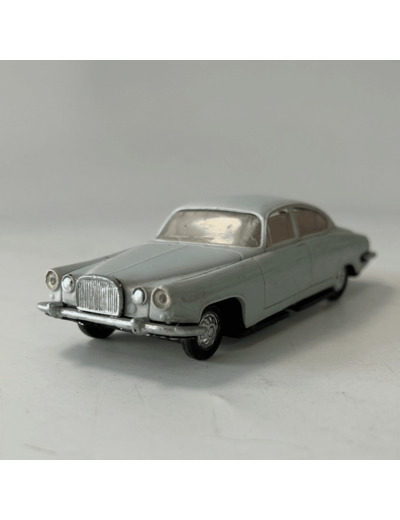 JAGUAR MK 10 NOREV PLASTIQUE 1/43 SANS BOITE