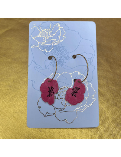 Boucles d'oreilles créoles demi-fleurs asymétriques roses petit format