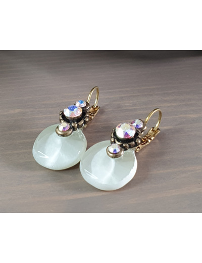 BOUCLES D'OREILLES DORMEUSES STRASS BLANC CASSE